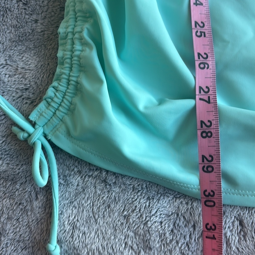 Cabana Life Embroidered Aqua Essentials Rash Guard in Aqua Size Large EUC - Picture 11 of 11